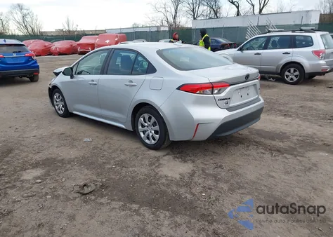 2024 Toyota Corolla Le z USA, uszkodzony, nr VIN 5YFB4MDE2RP131914